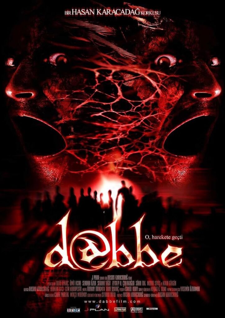 MV5BYWJmZDA2ZDQtZjliMS00ODUxLTg0ZmUtMzkwOTkxNjNhMWQ2XkEyXkFqcGc@._V1_FMjpg_UX1000_-724x1024 Dabbe Turkish Horror Movie Explained & Review